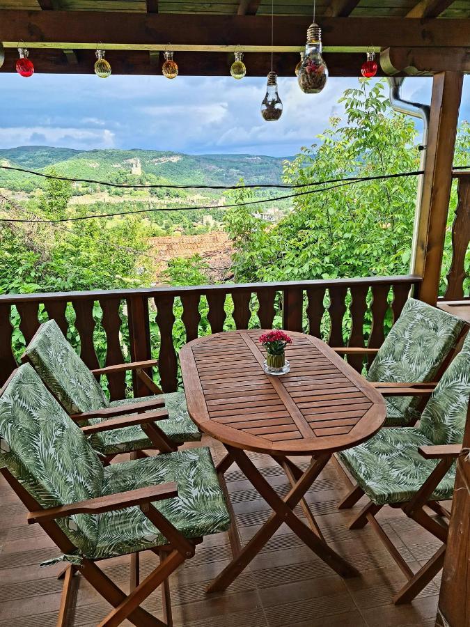 Arts Guest House -Beautiful Villa For 6 Persons Велико Търново Екстериор снимка