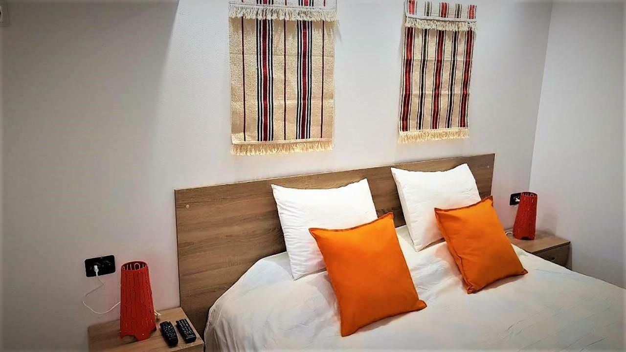 Arts Guest House -Beautiful Villa For 6 Persons Велико Търново Екстериор снимка